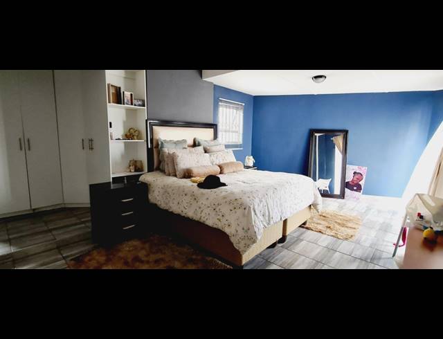 4 BEDROOM HOUSE FOR SALE IN LINMEYER